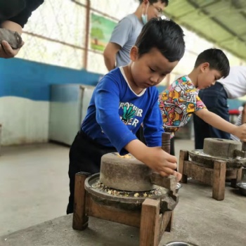 武漢周邊親子游一個世外桃源的去處，樂農(nóng)湖畔體驗田園里的樂趣