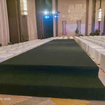 全天津桌椅沙發(fā)租賃，舞臺(tái)桁架搭建，展位展架搭建