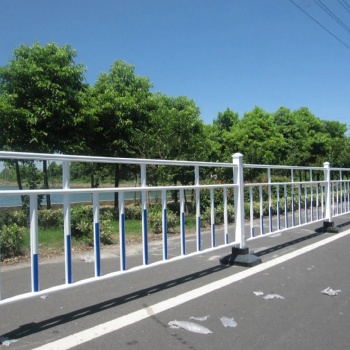 護(hù)欄 交通防撞設(shè)施 道路規(guī)劃設(shè)施 交通設(shè)施批發(fā)