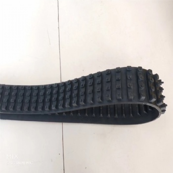 廠家供應(yīng)橡膠履帶150*60寬橡膠履帶100*60橡膠履帶寬180*72寬橡膠履帶