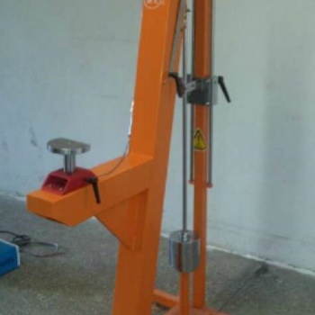 頭盔防脫落試驗(yàn)機(jī)型號(hào)：XL168-TK-118H