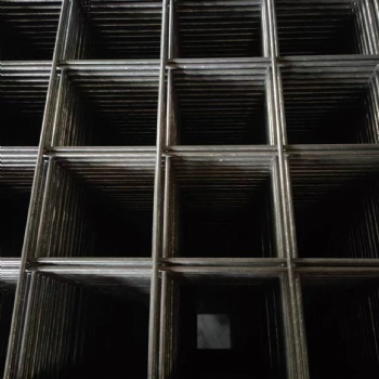 養(yǎng)殖鍍鋅網(wǎng)片建筑橋梁工地焊接建筑鐵絲網(wǎng)片地暖地?zé)崂溴冧\網(wǎng)片