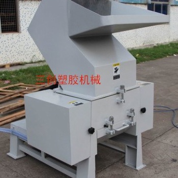 EPDM橡膠破碎機(jī)，彈性體橡膠粉碎機(jī)，硅橡膠粉碎機(jī)