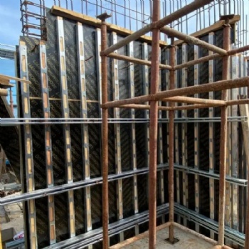 Q235材質(zhì)鋼木龍骨 鍍鋅鋼包木 新型建筑模板支撐材料