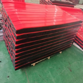 礦用阻燃緩沖條廠家 100*75輸送皮帶機(jī)緩沖床膠條