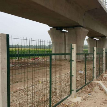 鐵路路基擋渣網(wǎng)防護(hù)柵欄門