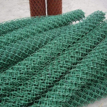菱形勾花圍網(wǎng)防護(hù)柵欄